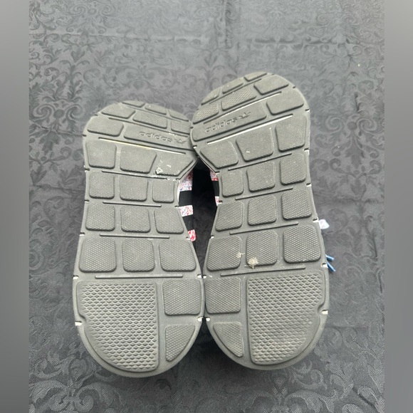 adidas Swift Run X Multi-Color FZ1020
Size 12 - Picture 8 of 8